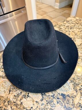 TEXAS Dynatex Black Cowboy HAT 7 1/2 w/ black hat tie